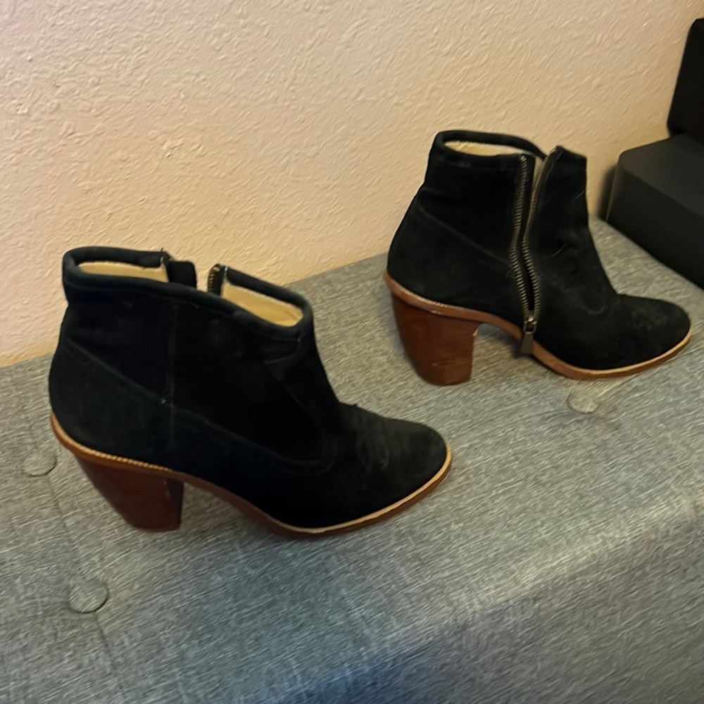 Hinge Boots - image 1